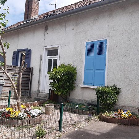 T2 4P Ste Savine Proche Centre Troyes Apartment Sainte-Savine Exterior foto